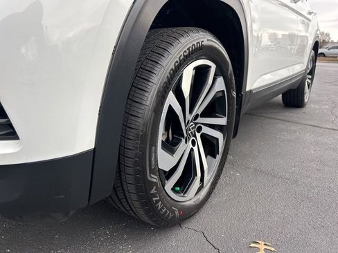 Used 2022 Volkswagen Atlas SEL image 14