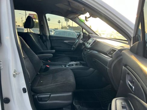 Used 2021 Honda Pilot LX image 13