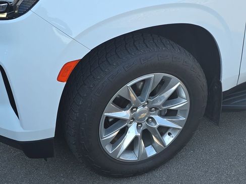 Used 2023 Chevrolet Tahoe Premier image 15