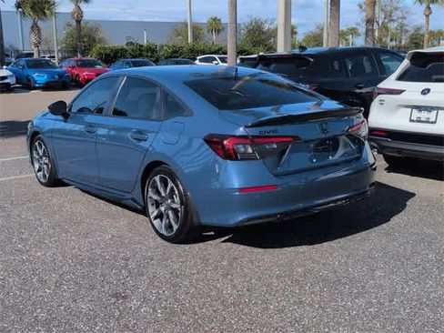 Used 2025 Honda Civic Sport image 6