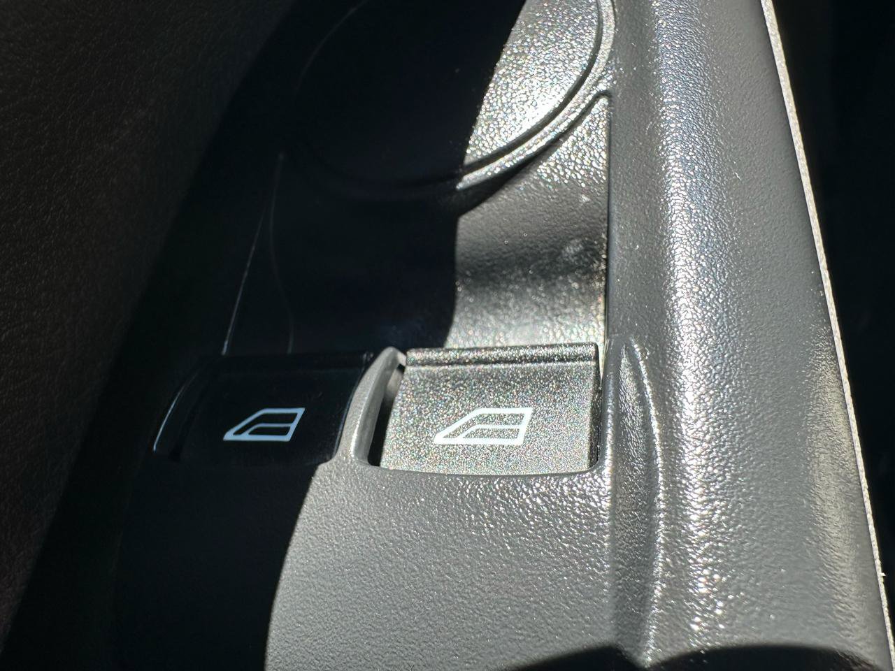 Used 2023 Ford Transit Connect XL FWD image 14