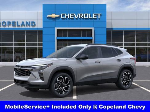 New 2026 Chevrolet Trax RS image 2