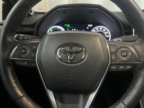 Used 2021 Toyota Avalon Limited w/ Advanced Safety Package image 19