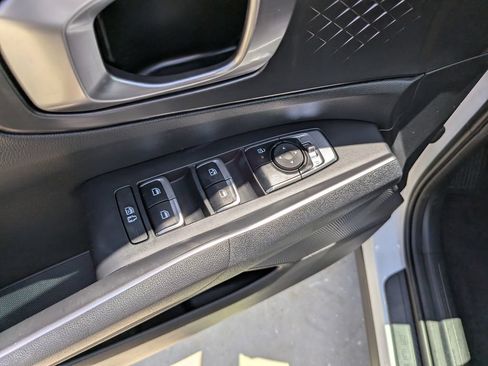 Certified 2024 Kia Sorento LX FWD image 19