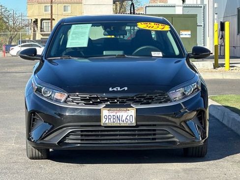 Used 2024 Kia Forte LXS w/ LXS Technology Package image 12