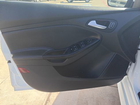 Used 2017 Ford Focus RS image 10