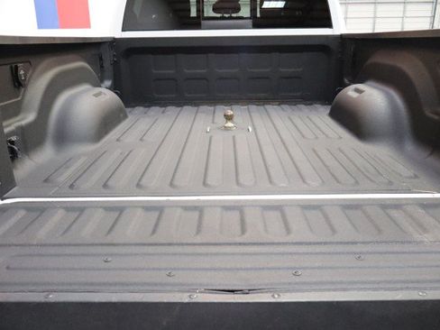 Used 2025 RAM 2500 Tradesman AWD/4WD image 29