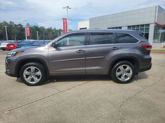 Certified 2019 Toyota Highlander Limited AWD/4WD video 2