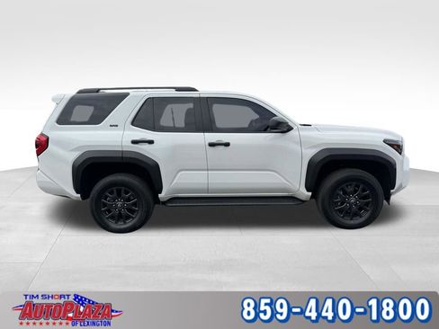 Used 2025 Toyota 4Runner SR5 image 10