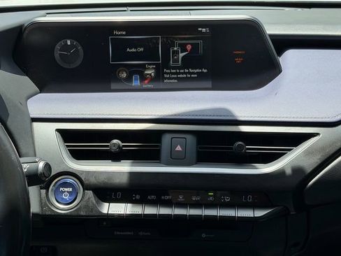 Used 2021 Lexus UX 250h w/ Accessory Package (Z2) AWD/4WD image 17