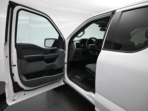 Certified 2021 Ford F150 XLT w/ Equipment Group 301A Mid image 9