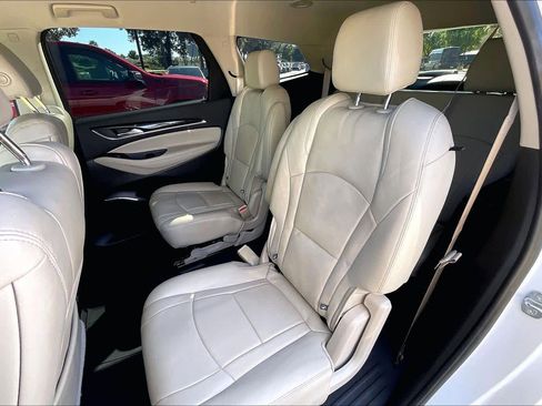 Used 2019 Buick Enclave Premium image 24
