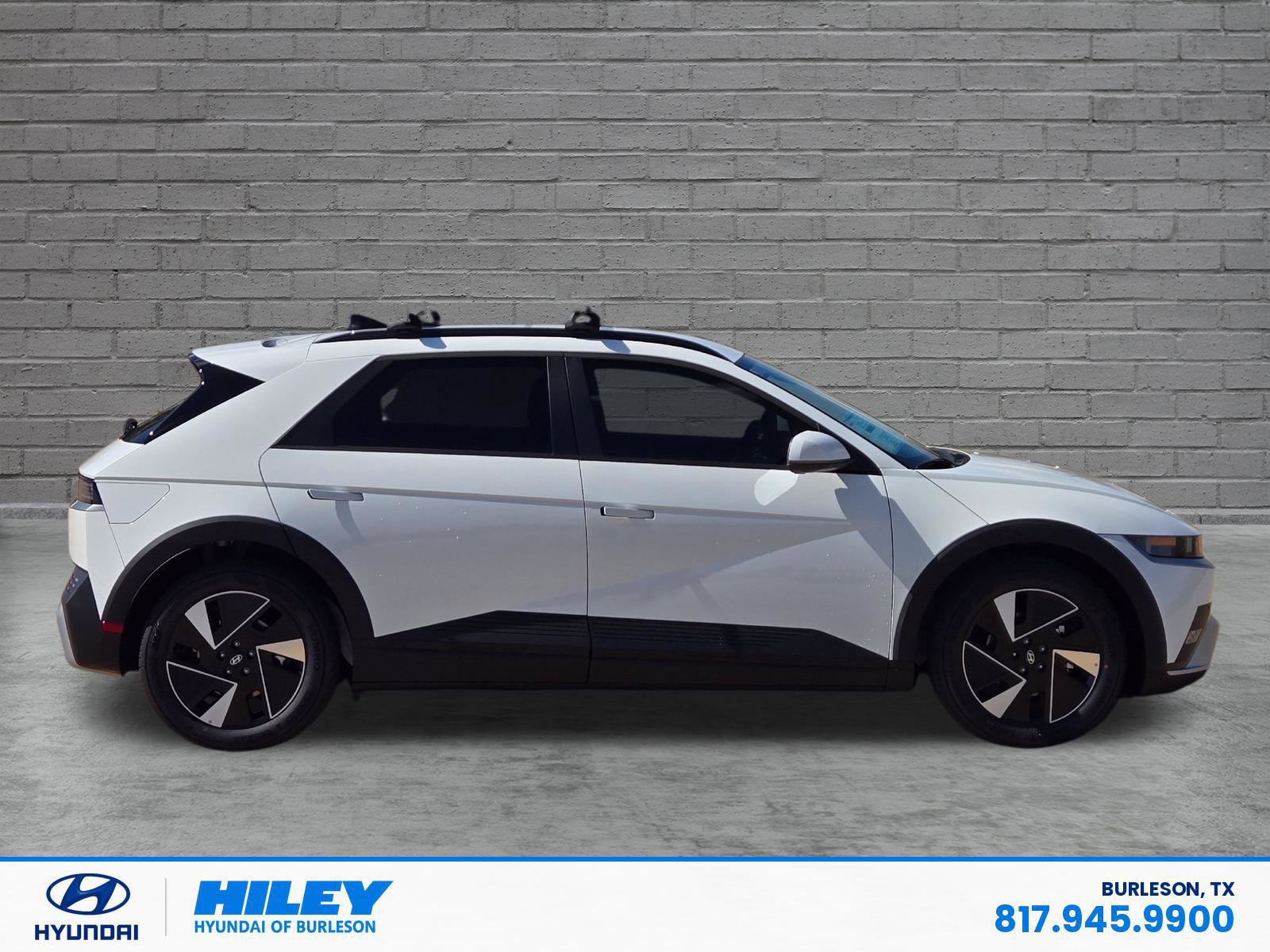 New 2027 Hyundai Ioniq 5 SEL RWD image 3