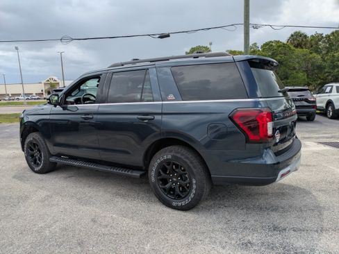 Used 2022 Ford Expedition Timberline AWD/4WD image 6