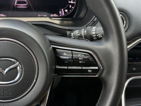 Used 2025 MAZDA CX-90 Plug-In Hybrid w/ Preferred AWD/4WD image 19