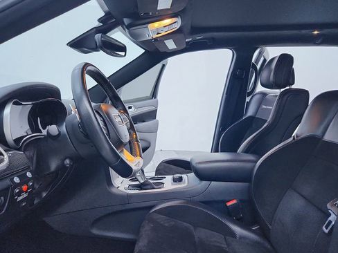 Used 2018 Jeep Grand Cherokee Trackhawk image 18