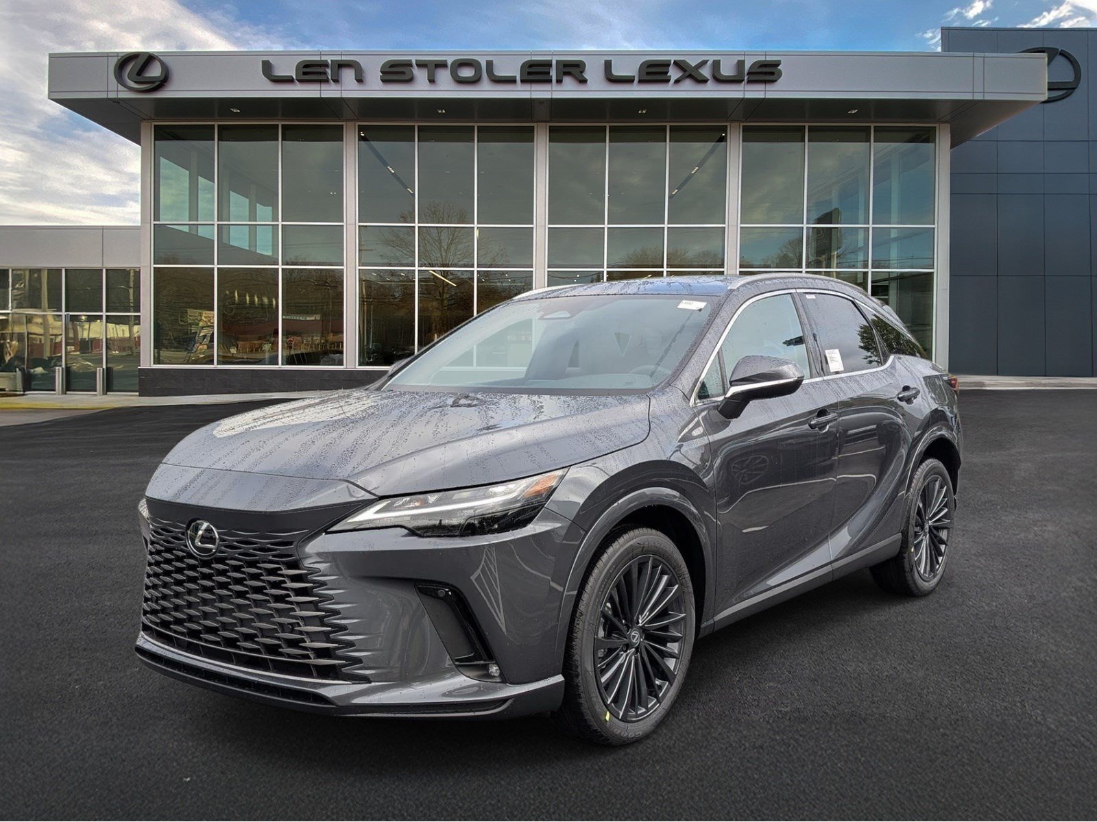 New 2026 Lexus RX 350h w/ Accessory Package (Z1) AWD/4WD image 4