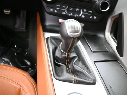 Used 2014 Chevrolet Corvette Stingray Coupe RWD image 14