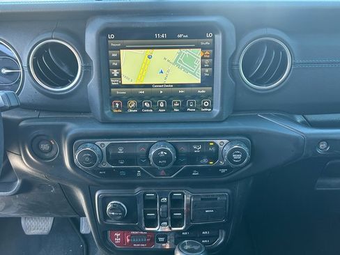 Used 2022 Jeep Wrangler Unlimited Rubicon 4xe image 15