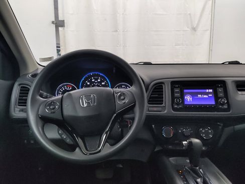 Used 2017 Honda HR-V LX image 22
