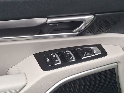 Certified 2023 Kia Telluride S image 12