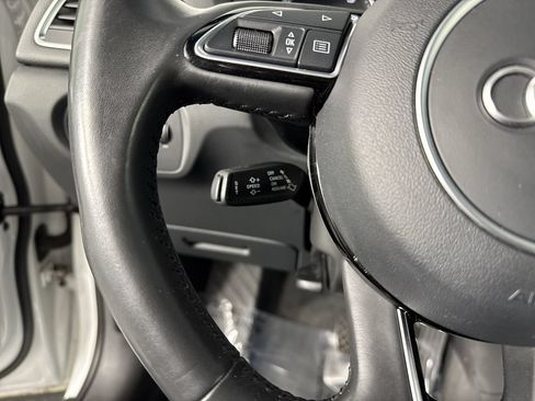 Used 2018 Audi Q3 2.0T Premium Plus AWD/4WD image 21