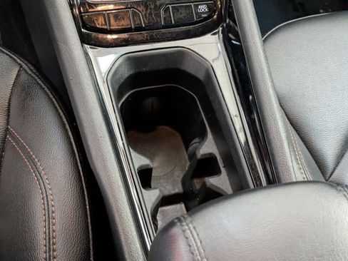 Used 2023 Jeep Compass Limited image 22