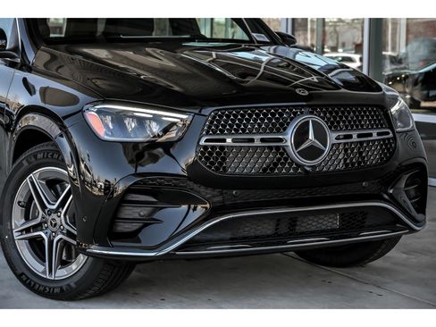 New 2026 Mercedes-Benz GLE 450 4MATIC image 2