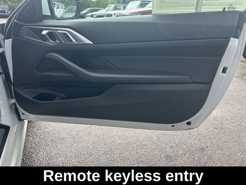 Used 2025 BMW 430i Convertible RWD image 27