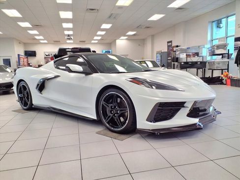Used 2020 Chevrolet Corvette Stingray Premium Cpe w/ 3LT Preferred Equipment Group image 1