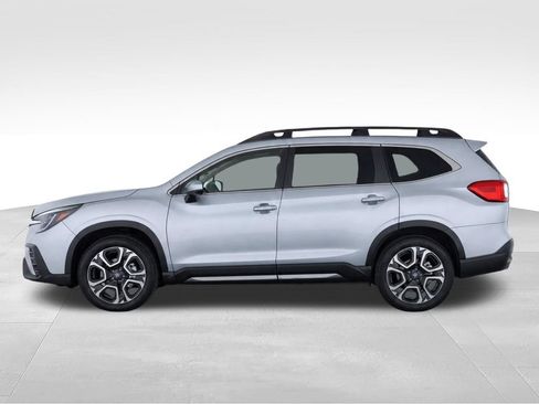 Used 2023 Subaru Ascent Limited AWD/4WD image 8