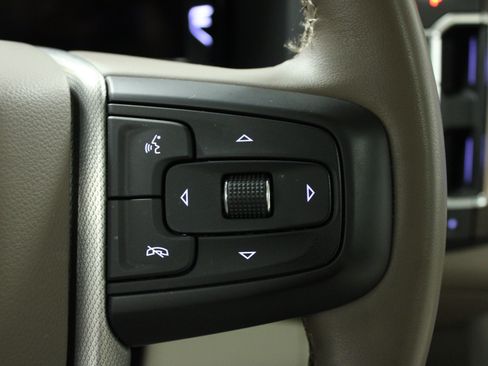 Used 2024 GMC Yukon Denali AWD/4WD image 21