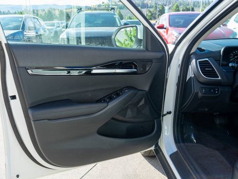 Used 2026 Kia Seltos EX w/ EX Sunroof Package AWD/4WD image 16