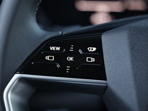 New 2025 Audi Q5 Prestige image 33