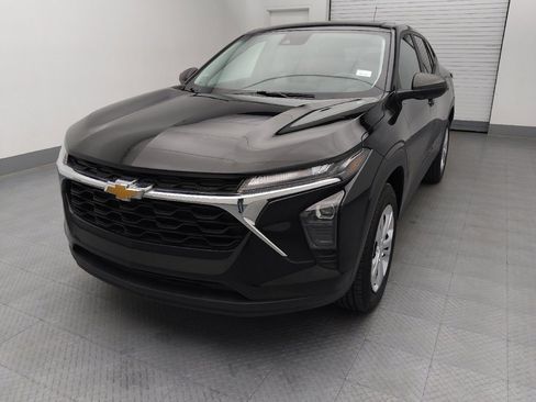 Used 2024 Chevrolet Trax LS FWD image 15