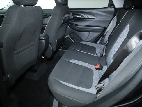 Used 2025 Chevrolet TrailBlazer LT image 14