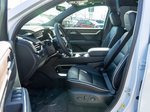 New 2026 GMC Acadia Denali w/ Super Cruise Package AWD/4WD image 11