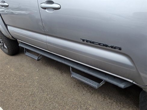Used 2021 Toyota Tacoma SR5 image 2