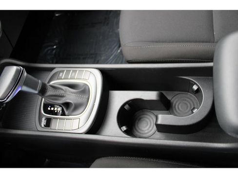 Certified 2025 Hyundai Kona SEL image 27