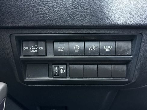 Used 2024 Toyota Tundra SR5 AWD/4WD image 21
