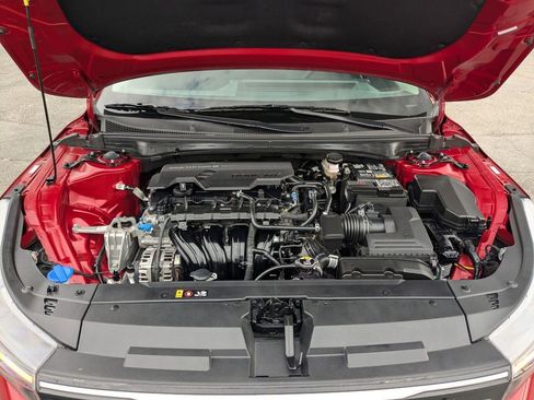 Used 2025 Kia K4 LXS image 24