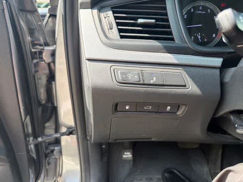 Used 2018 Hyundai Sonata SE FWD image 12