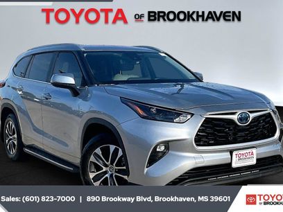 Used 2023 Toyota Highlander XLE