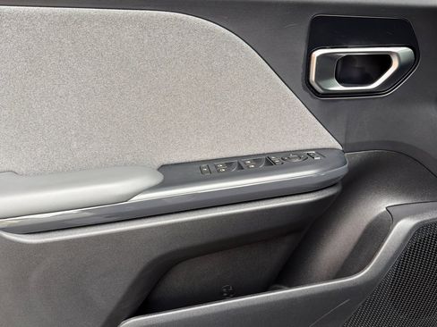 Certified 2025 Kia K4 EX image 11