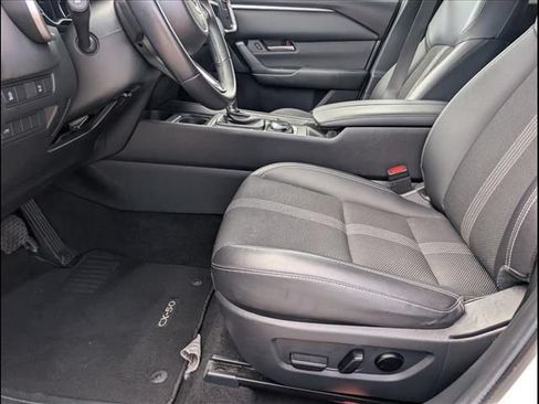 Used 2025 MAZDA CX-50 AWD 2.5 S w/ Preferred Package image 9