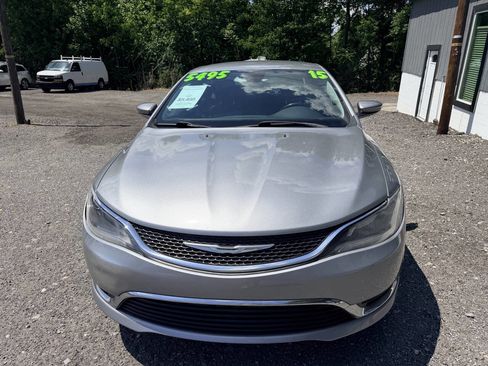 Used 2015 Chrysler 200 Limited w/ Convenience Group FWD image 13