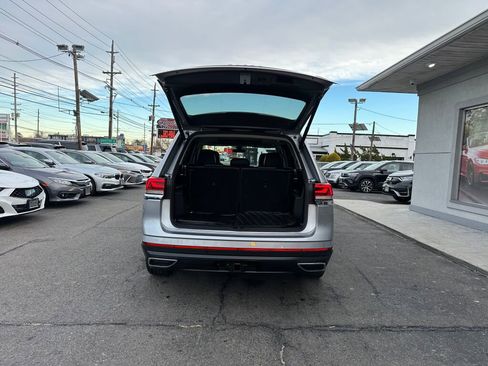 Used 2021 Volkswagen Atlas SEL image 32