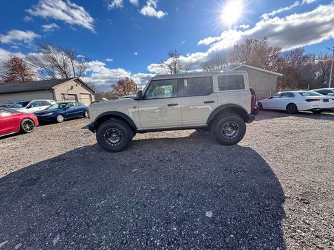New 2025 Ford Bronco Badlands w/ Sasquatch Package image 4