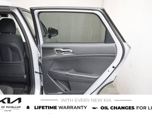 New 2026 Kia Sportage S image 13