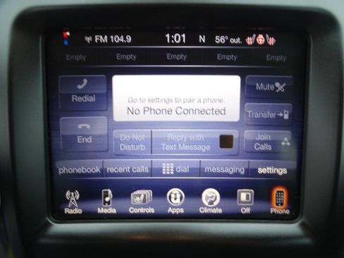 Used 2016 Jeep Cherokee Trailhawk w/ Cold Weather Group image 23